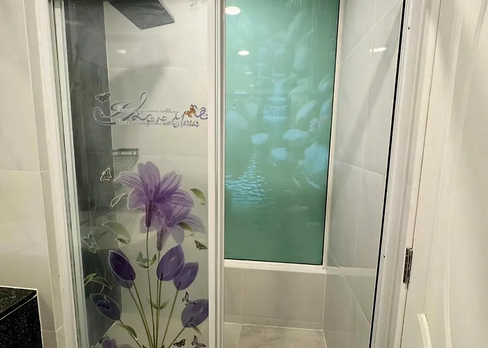 Free Airport Pick Up ! 12th Floor Cozy Room, 5 Mins Walk To Iconsiam & Bts