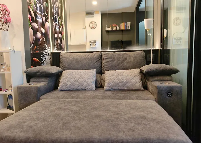 Free Airport Pick Up ! 12th Floor Cozy Room, 5 Mins Walk To Iconsiam & Bts Aparthotel Bangkok